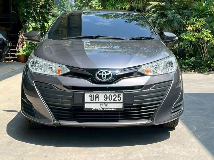 Toyota Yaris ATIV 2019 1.2 E Sedan เบนซิน ไม่ติดแก๊ส เกียร์อัตโนมัติ เทา รูปที่ 2