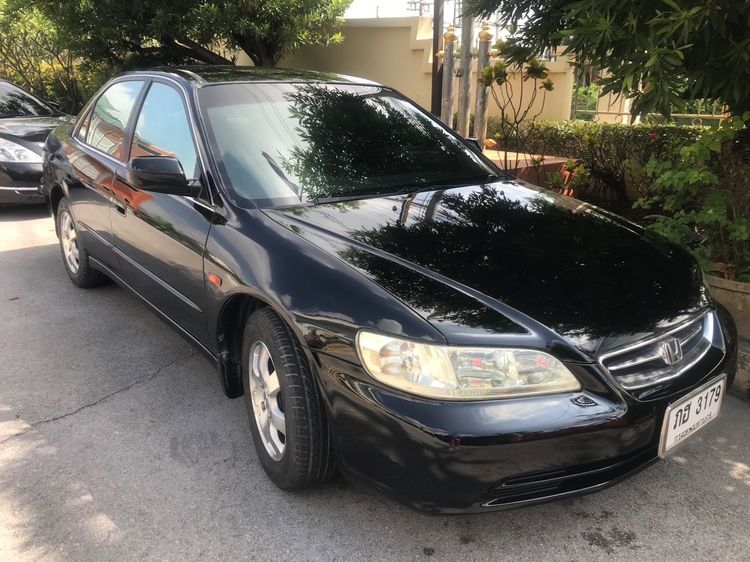 รถ Honda Accord 2.0 E สี ดำ