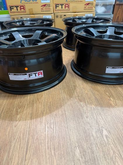 ขาย ล้อเบา te37 suv งาน aow  (auto option) 18x9et0 สีเทากัลหยอดแดง กล่องครบ สภาพมือหนึ่ง รูปที่ 7