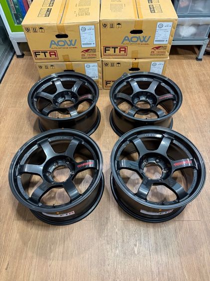 ขาย ล้อเบา te37 suv งาน aow  (auto option) 18x9et0 สีเทากัลหยอดแดง กล่องครบ สภาพมือหนึ่ง