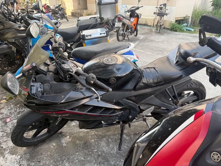 รถมอเตอร์ไซต์ยามาฮ่าอาร์ 15 รูปที่ 2