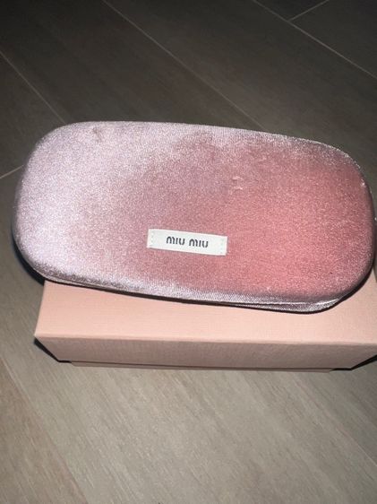 miu miu sunglasses รูปที่ 4