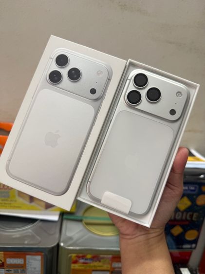 iPhone 17 pro 512 gb silver ครบกล่อง