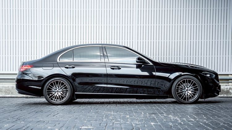 Mercedes-Benz C-Class 2023 C220 Sedan ดีเซล ไม่ติดแก๊ส เกียร์อัตโนมัติ ดำ รูปที่ 4