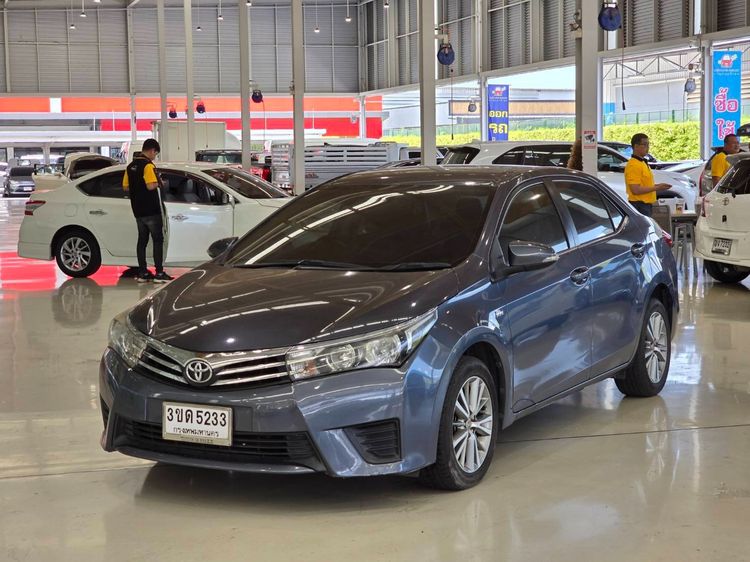 รถ Toyota Altis 1.8 E สี เทา