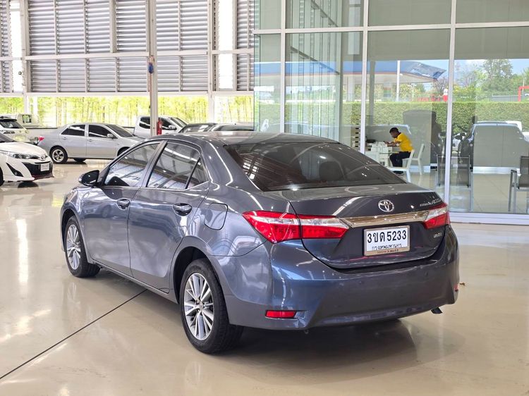 Toyota Altis 2015 1.8 E Sedan เบนซิน ไม่ติดแก๊ส เกียร์อัตโนมัติ เทา รูปที่ 4