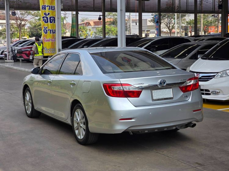 Toyota Camry 2013 2.5 HV Sedan ไฮบริด ไม่ติดแก๊ส เกียร์อัตโนมัติ เทา รูปที่ 4