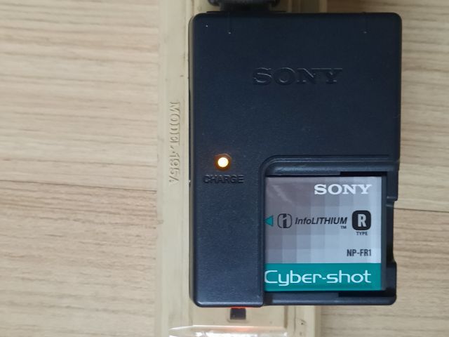 กล้องคอมแพ็ค SONY Cybershot DSC T 50 สีแดง มือสอง  รูปที่ 10