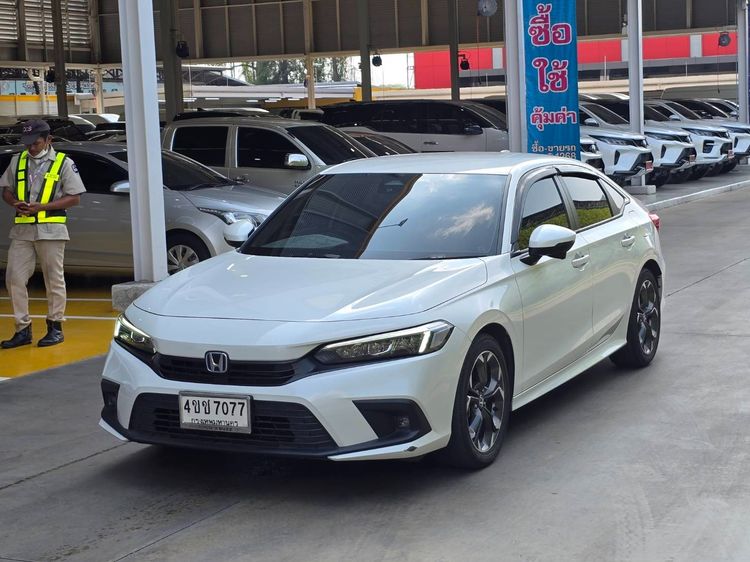 รถ Honda Civic 2.0 eHEV EL+ สี ขาว