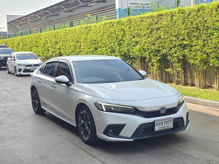 Honda Civic 2022 2.0 eHEV EL+ Sedan ไฮบริด ไม่ติดแก๊ส เกียร์อัตโนมัติ ขาว รูปที่ 3