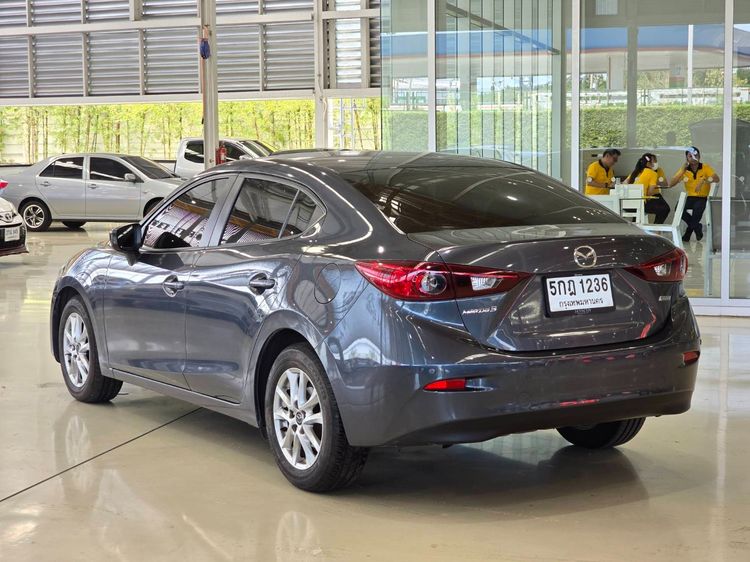 Mazda Mazda3 2016 2.0 E Sedan เบนซิน ไม่ติดแก๊ส เกียร์อัตโนมัติ เทา รูปที่ 4