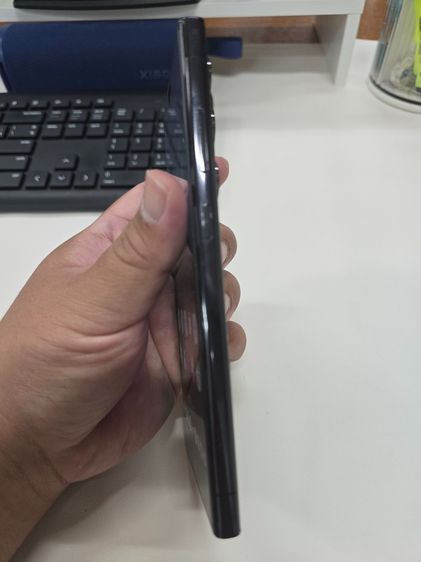 Samsung S23 Ultra รุ่น Ram 12 512 GB มีตําหนิ ต่อรองได้ รูปที่ 4