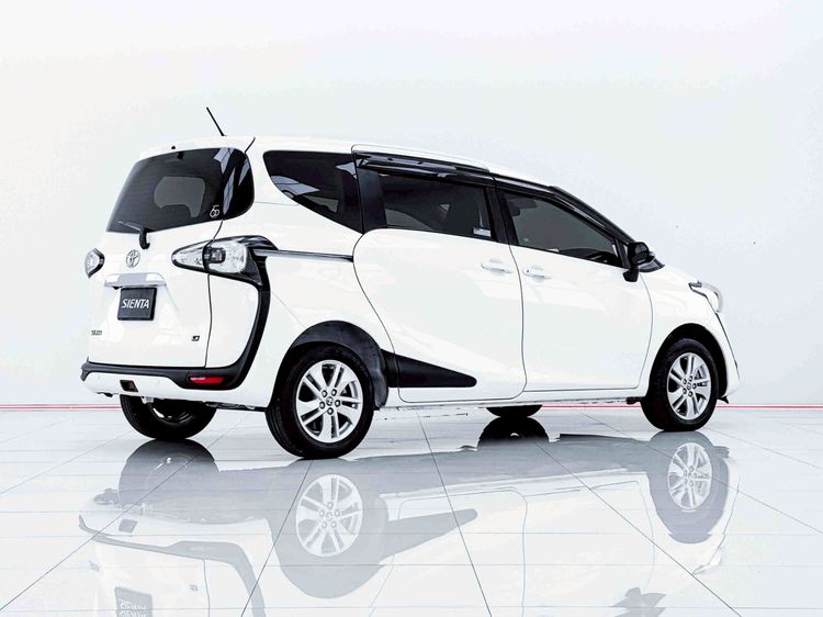 Toyota Sienta 2022 1.5 G Utility-car เบนซิน ไม่ติดแก๊ส เกียร์อัตโนมัติ ขาว รูปที่ 4