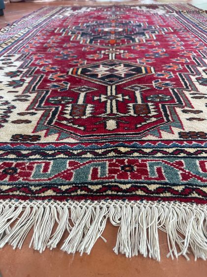 Authentic Handwoven Persian Rug – Red Tribal Design – Excellent Condition – Priced to Sell รูปที่ 2