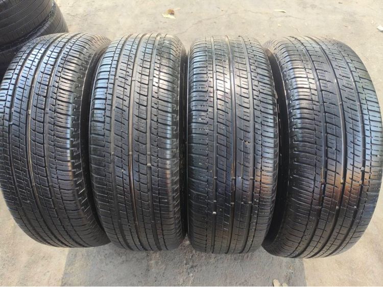 ยาง Bridgestone  HT 225 65 17 ปี 25 ชุดละ 6,000 บาทครับ