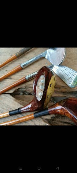 ชุดกอล์ฟ Antique หัวไม้ 2 อัน หัวเหล็ก 2 อัน และ Putter รวม 5 อันราวปี 1945 ก้านไม้สวยงาม ของอยู่เชียงใหม่ รูปที่ 7