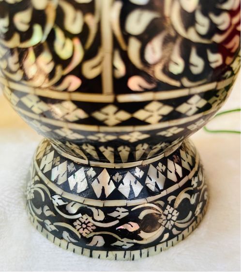 1 ชิ้น แจกันทองเหลืองประดับมุก สวยสมบูรณ์ ตั้งโต๊ะหมู่บูชา ตั้งโชว์ตกแต่งบ้าน รูปที่ 15