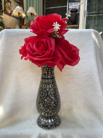 1 ชิ้น แจกันทองเหลืองประดับมุก สวยสมบูรณ์ ตั้งโต๊ะหมู่บูชา ตั้งโชว์ตกแต่งบ้าน รูปที่ 2