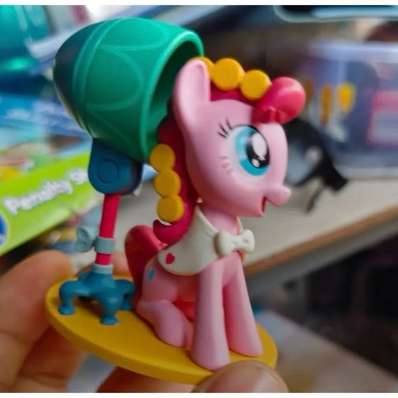 โมเดล มายลิตเติ้ลโพนี่ 2023 Hasbro My Little Pony Pretty Me Up Pinkie Pie Figure by Pop Mart รูปที่ 2