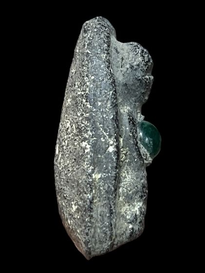 หลวงปู่ทวดพิมพ์ใหญ่เนื้อว่าน108 ฝั่งลูกแก้วหยกสีเขียวมรกต รูปที่ 3