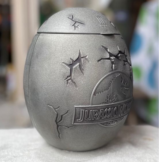 Rare Limited Edition ผลิตเพียง 5 พันชิ้น ถังป๊อปคอร์นไข่ไดโนเสาร์ จูราสสิค เวิล์ด Jurassic World 2015 Dinosaur Egg Movie Popcorn Bucket รูปที่ 2