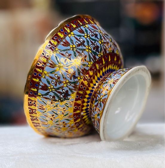 พานเบญจรงค์ขอบหยัก ลายนอก-ใน น้ำทองฉ่ำๆ Vintage THAI BENJARONG Porcelain Hand Painted Decorative รูปที่ 7
