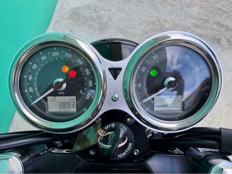 Triumph T100 black สีดำ ปี17จด18 วิ่ง3,000โล รถมือเดียว รูปที่ 11