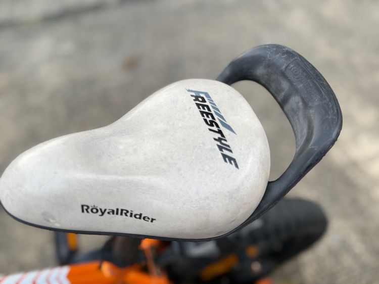 Royal Baby 12 นิ้ว จักรยานเด็ก 4 ล้อ และ 2 ล้อ สภาพดี พร้อมล้อเสริม รูปที่ 10