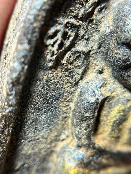 หลวงปู่ทวด ฐานแม่พระธรณีบีบมวยผม เนื้อว่าน รูปที่ 11