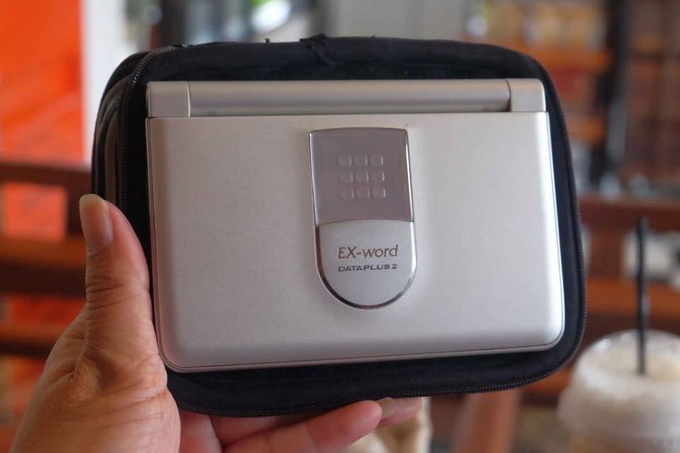 (มือสอง)CASIO Ex-word XD-ST-9200 จอขาวดำ สภาพใหม่