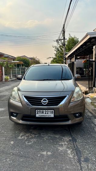 รถ Nissan Almera 1.2 VL สี น้ำตาล