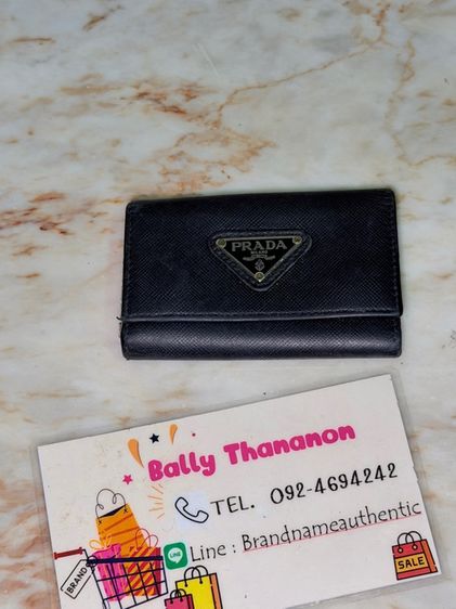 ดำ หนังแท้ 🤎Prada Saffiano leather key case🤎