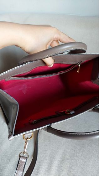 กระเป๋า Gucci ทรง tote  รูปที่ 17