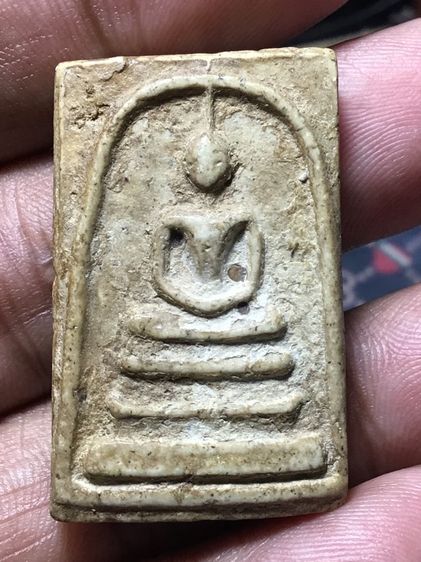 สมเด็จเก่าแบ่งบูชา