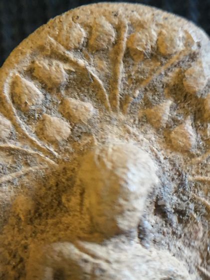 พระบางลำพูนพิมพ์ย้อนยุคเนื้อดินเผา รูปที่ 10