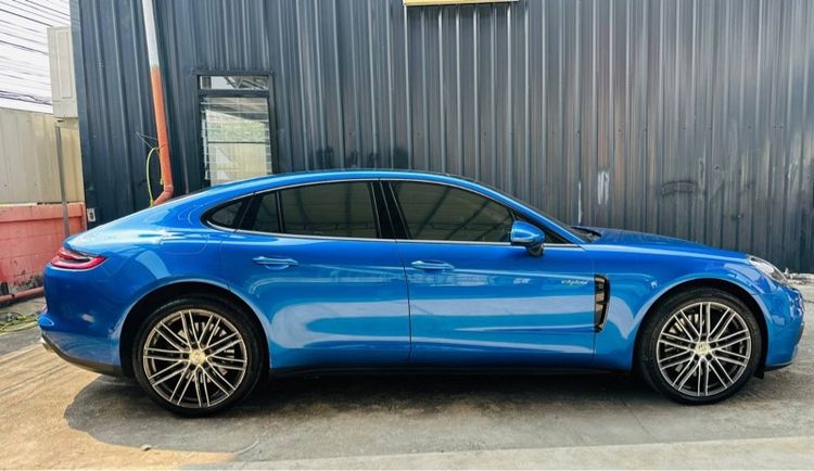 Porsche Panamera 2019 2.9 4 E-Hybrid 4WD Sedan เบนซิน ไม่ติดแก๊ส เกียร์อัตโนมัติ น้ำเงิน รูปที่ 4