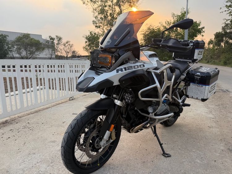 BMW R1200GSA ปี 2018 normal  จอTFT Keyless Quick shift   รูปที่ 14