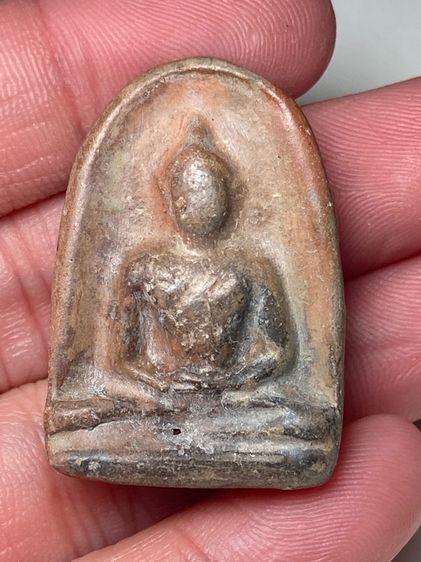 พระซุ้มกอเนื้อดิน