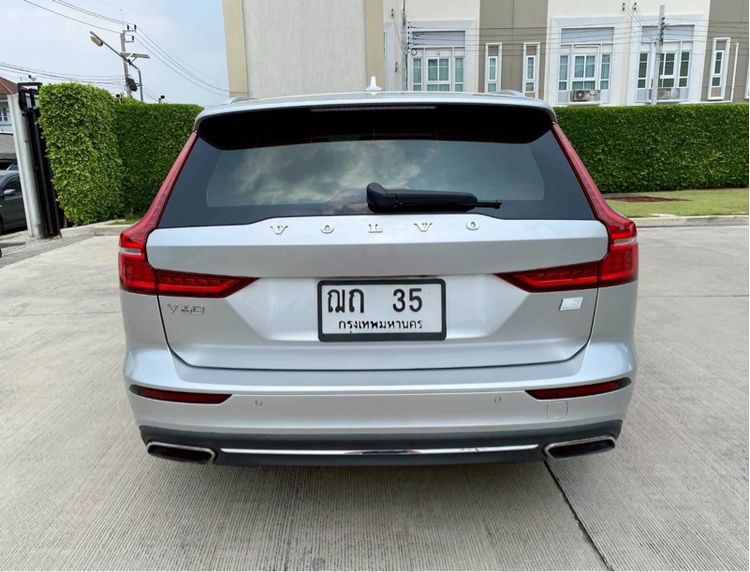Volvo V60 2021 2.0 T8 Inscription 4WD Utility-car เบนซิน ไม่ติดแก๊ส เกียร์อัตโนมัติ เทา รูปที่ 2