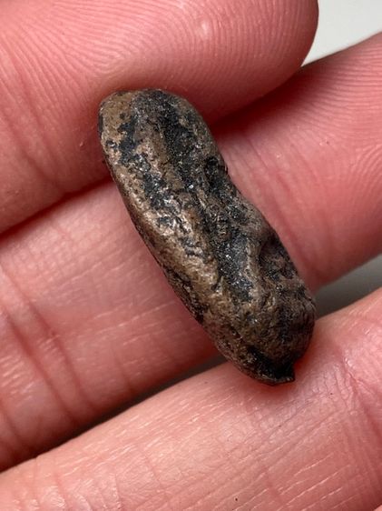 พระปิดตาเนื้อผงองค์จิ๋ว รูปที่ 3