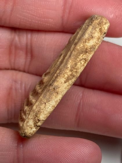 พระสมเด็จพิมพ์เส้นด้าย รูปที่ 4