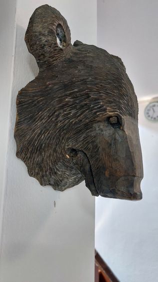 งานแกะสลัก หัวหมีแกะสลัก ไม้เก่าแท้ 