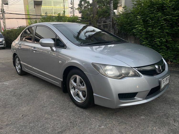 Honda Civic 2009 1.8 E i-VTEC Sedan เบนซิน ไม่ติดแก๊ส เกียร์อัตโนมัติ บรอนซ์เงิน รูปที่ 3