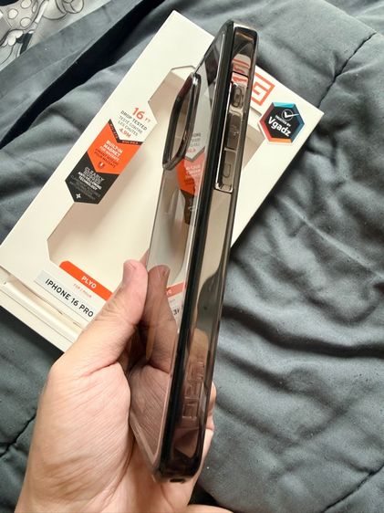 ขายเคสไอโฟน CASETiFY และ UAG iPhone 16 PM พร้อมกล่อง ติดฟิล์มแล้ว Case iPhone 16 pro max รูปที่ 14