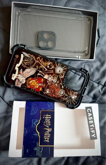 ขายเคสไอโฟน CASETiFY และ UAG iPhone 16 PM พร้อมกล่อง ติดฟิล์มแล้ว Case iPhone 16 pro max รูปที่ 2