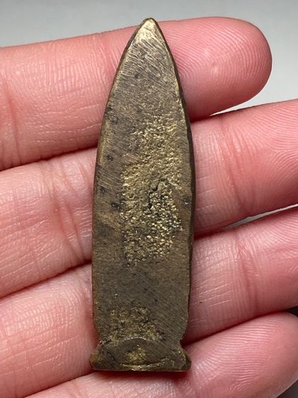 พระลีลาเนื้อทองเหลือง รูปที่ 2