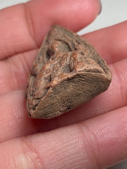 พระเลี่ยงลำพูนเนื้อดิน รูปที่ 5