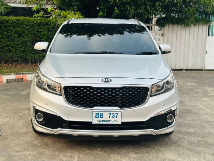 รถ Kia Carnival 2.2 EX สี เทา