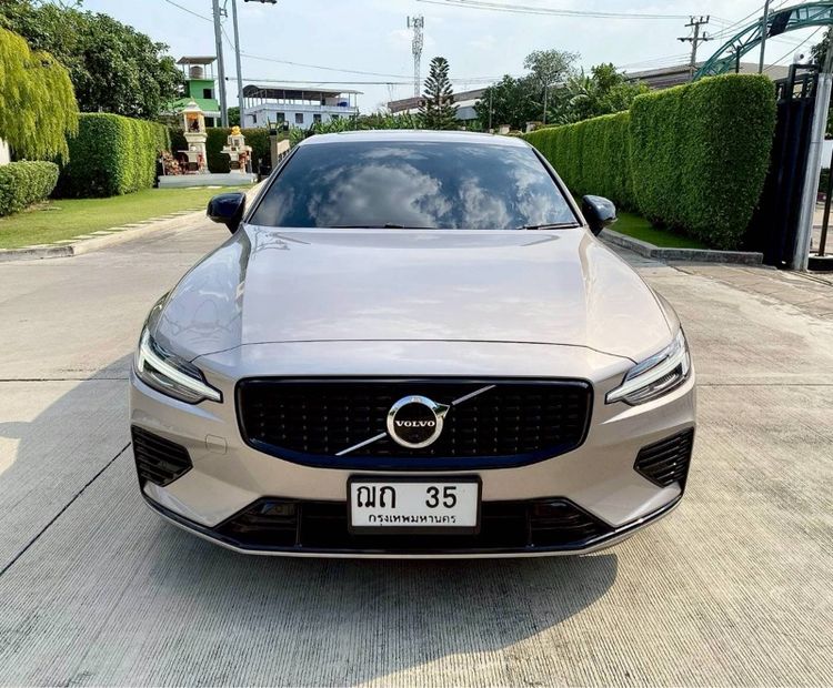 Volvo S60 2024 2.0 T8 R-Design 4WD Sedan ไฮบริด ไม่ติดแก๊ส เกียร์อัตโนมัติ น้ำตาล