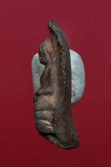 พระรอดลำพูนสวยๆค่ะเก่าค่ะ รูปที่ 4